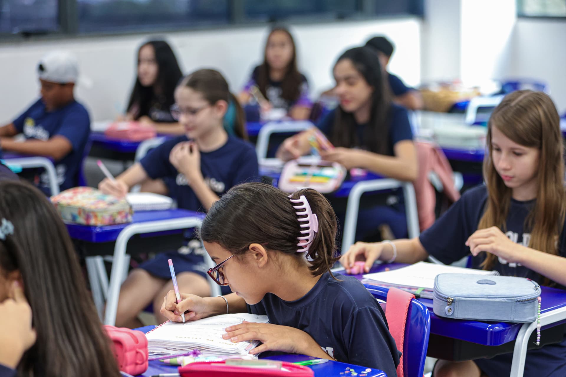 Estudantes do Colégio Ética em sala de aula